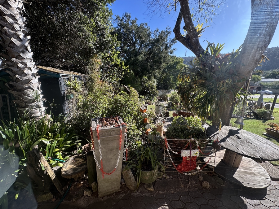 4 Bedroom Property for Sale in Sedgefield Central Western Cape